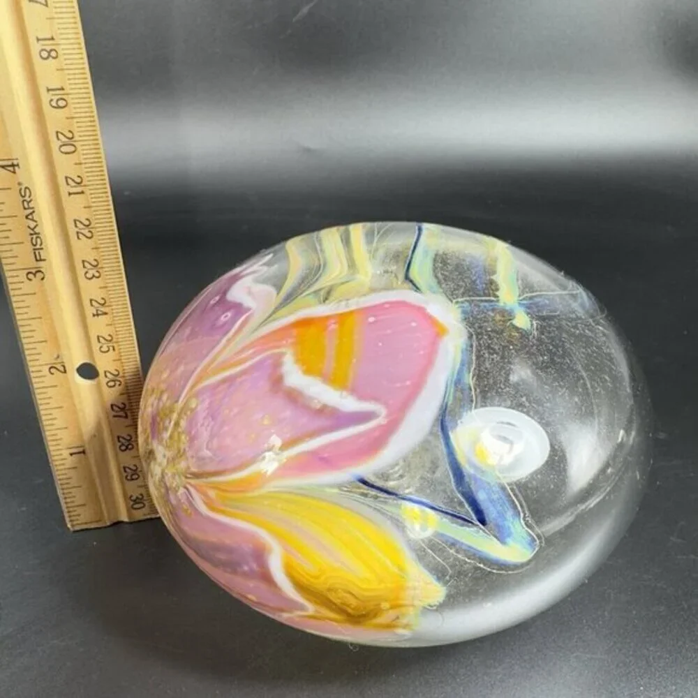 1985 Glasshouse Studios Signed Hand Blown‎ Art Glass Oil Lamp Vase Paperweight